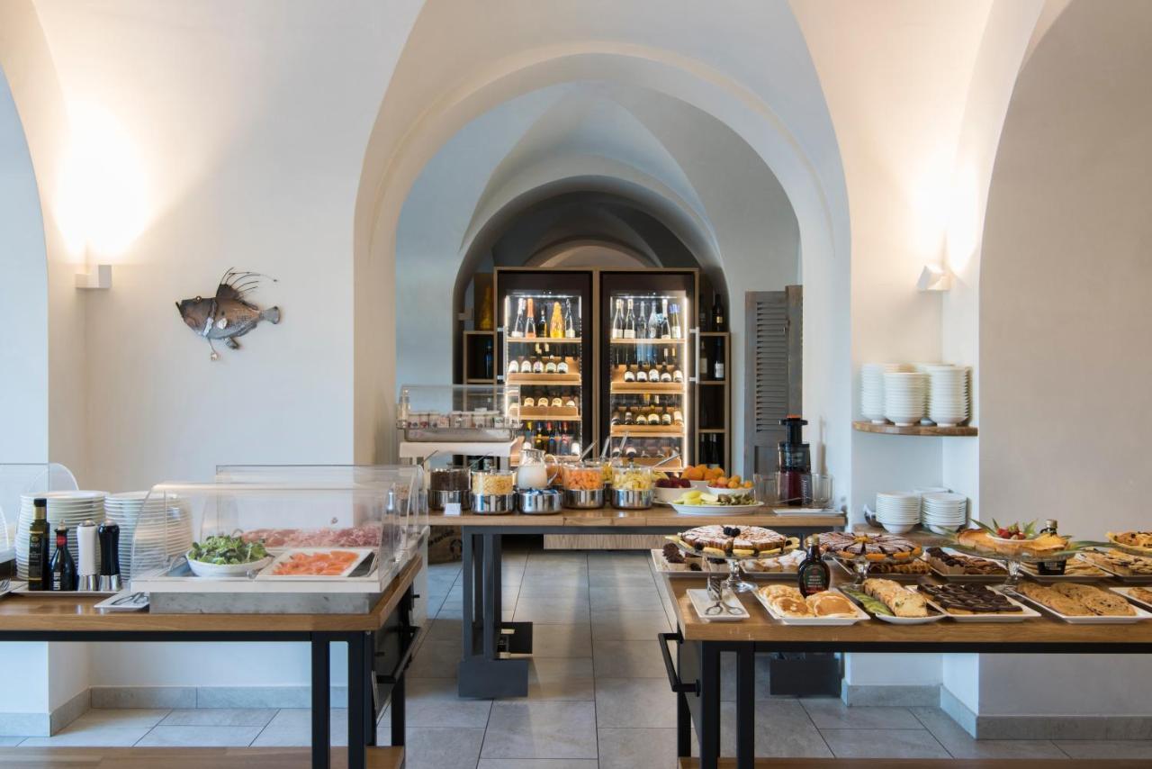Grand Hotel Portovenere Kültér fotó